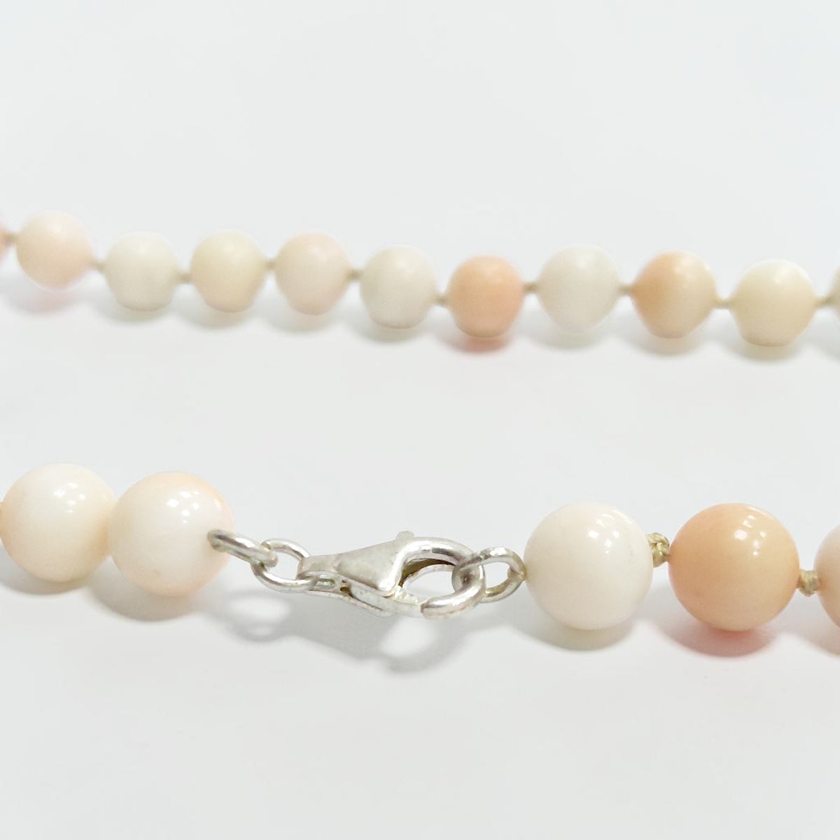 Collana Corallo Rosa Chiaro Giapponese, Chiusura Argento.