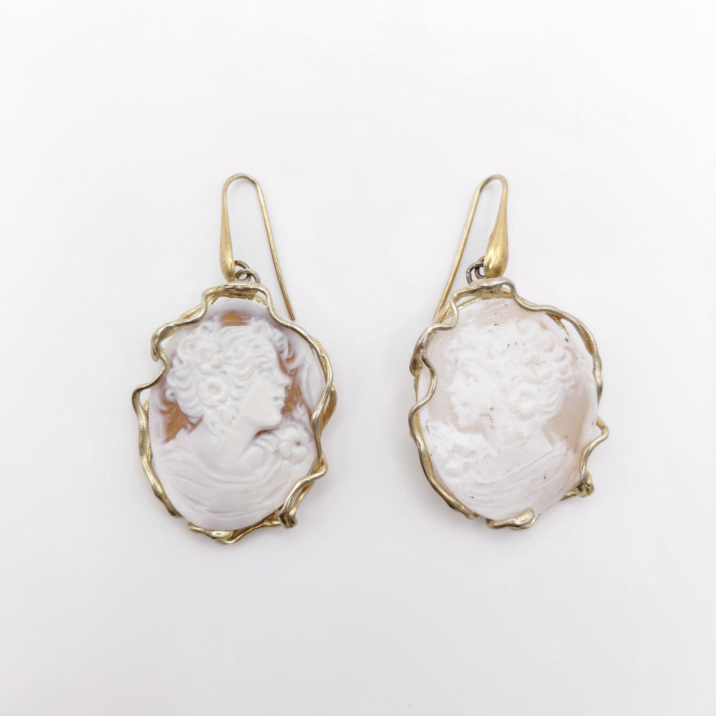 Orecchini Cammeo Italiano, Argento Sterling Placcato in Oro.