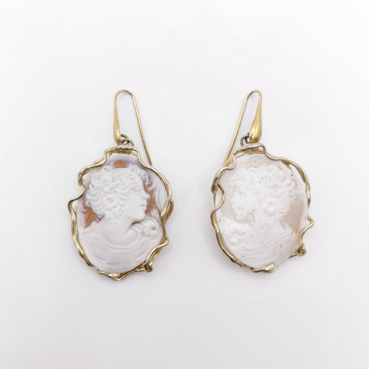 Orecchini Cammeo Italiano, Argento Sterling Placcato in Oro.