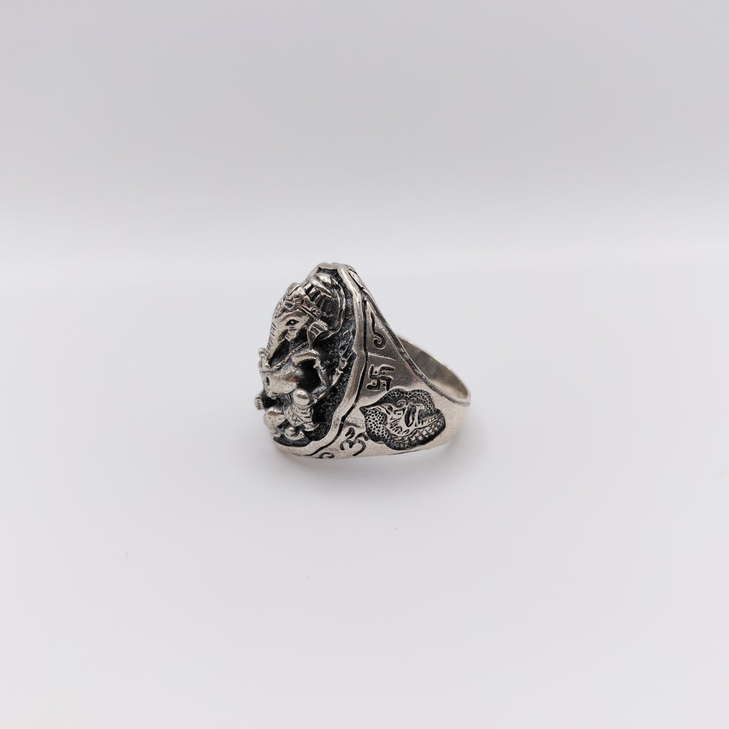Anello Argento Sterling, "Ganesh".
