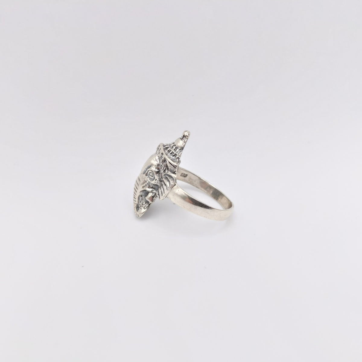 Anello in Argento Sterling "Elephant".