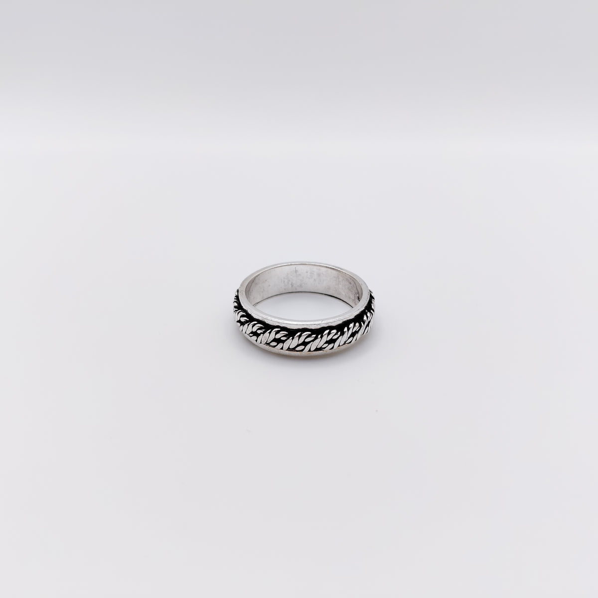 Anello in Argento Sterling Minimalista.