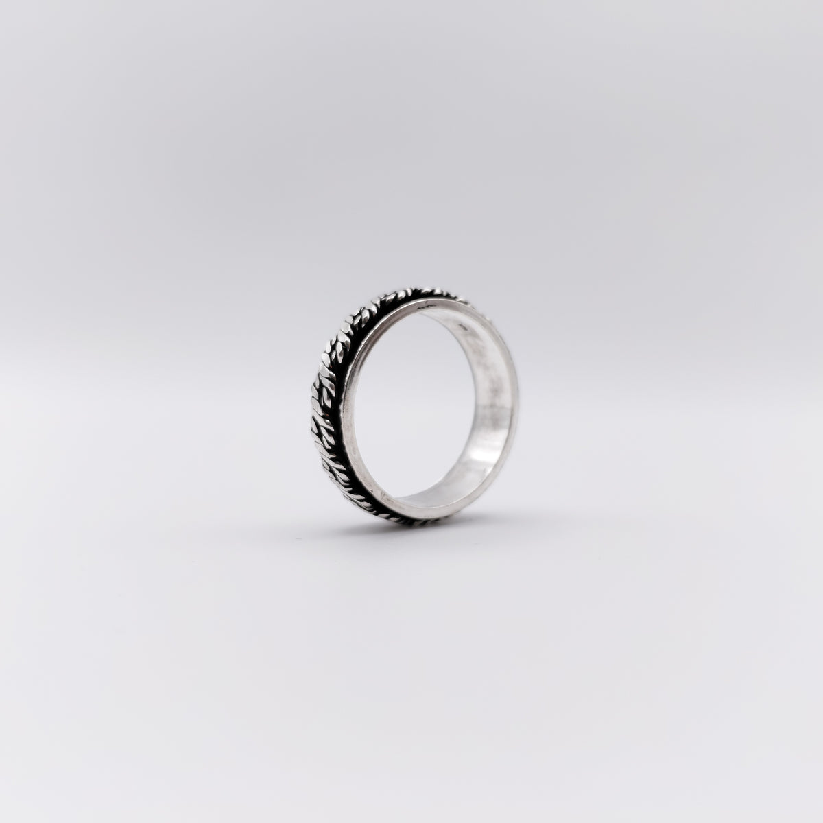 Anello in Argento Sterling Minimalista.