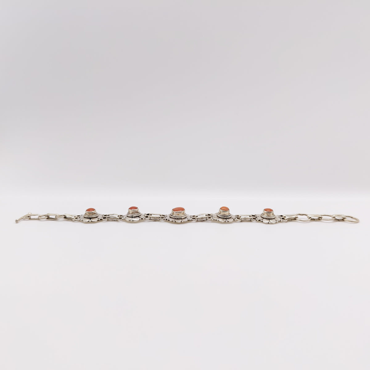 Bracciale Argento Sterling con Corallo Rosso Chiaro.